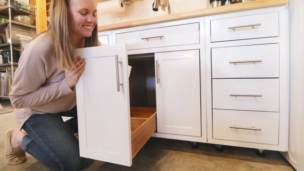 Turn Any Cabinet DOOR Into a DRAWER