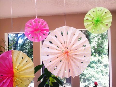 tissue-paper-fans-diy