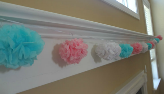 tissue-pom-garland