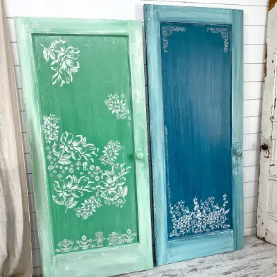 trash-to-treasure-paint-blending-antique-doors