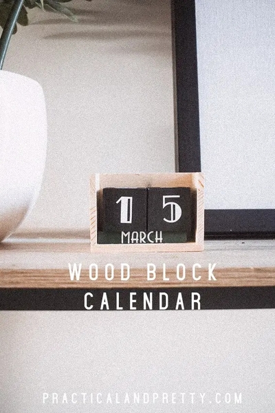 wood-block-calendar-pin