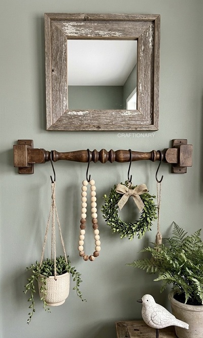 repurposed-wood-spindle-wood-hanger