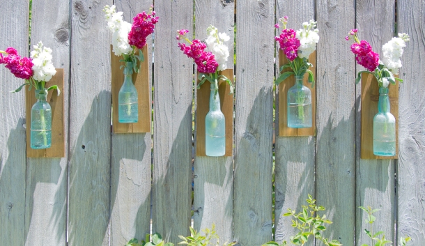 DIY-Fence-Decor-with-Copper