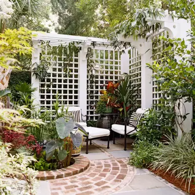 white-wrap-around-trellis-outdoor-garden