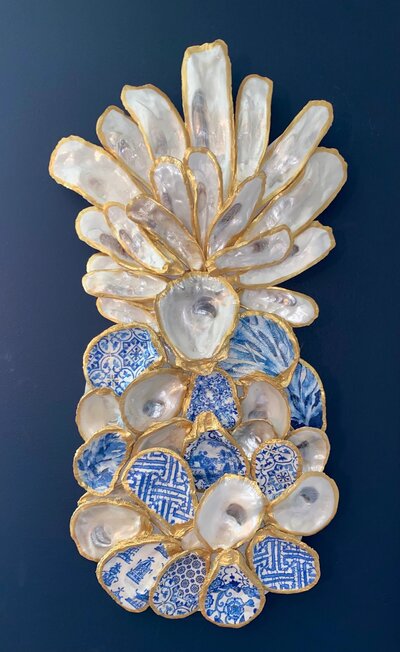 Beautiful-oyster-shell-pineapple-hanging