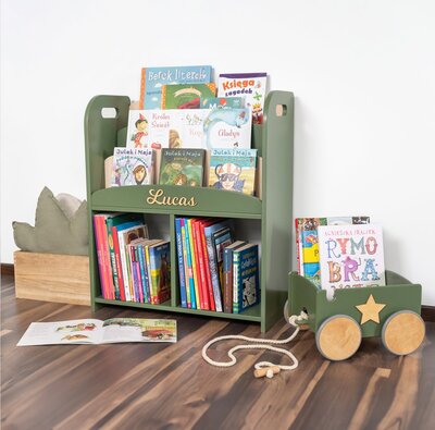 Bookshelf-for-kids