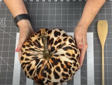 Cover a Cheap Styrofoam Pumpkin with Fabric