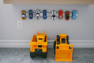 Magnetic-Hot-Wheels-toy-car-Storage