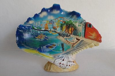 Painting-Made-From-Handmade-Sea-Shell