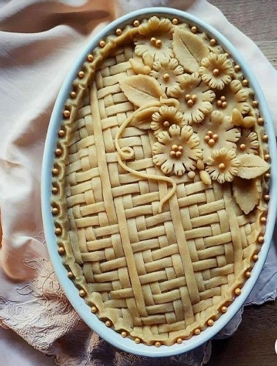 Pretty Pie Crust
