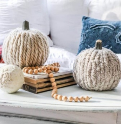 chunky-knit-yarn-covered-pumpkins