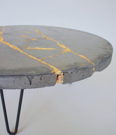 Kintsugi-Concrete-Tabletop