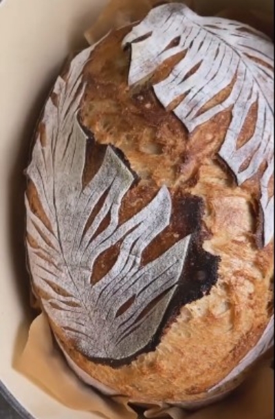 Beautiful leaf sourdough bread art