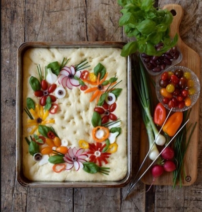 Focaccia wreath bread art