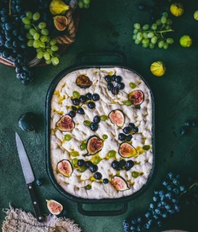 Grape and fig focaccia