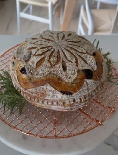 Sourdough bread scoring