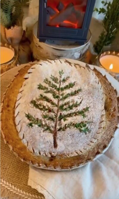 christmas-tree-dutch-oven-bread