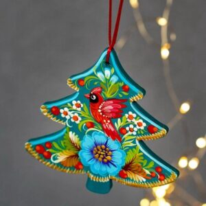 Cardinal-Painted-Ukrainian-Christmas-ornament