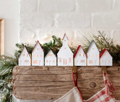 Lighted-Christmas-village-farmhouse