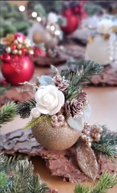 Small-Glitter-Wooden-Christmas-Decor