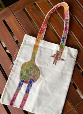 Cute and Easy Giraffe Drawing and Painting on Fabric