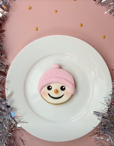 Fondant-Snowman-cookie
