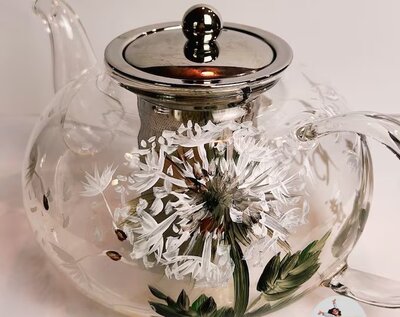 Hand-painted-dandelion-teapot