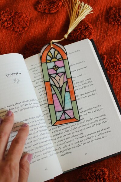 diy-glass-painting-bookmark