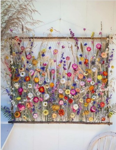 Dried Floral Display on chicken wire