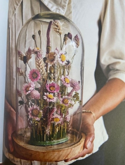 Dried floral arrangement