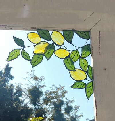 Lemon-tree-window-corner