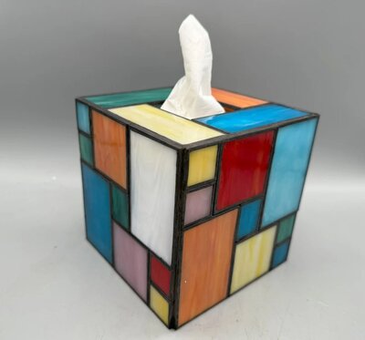 Stained-Glass-Tissue-Box