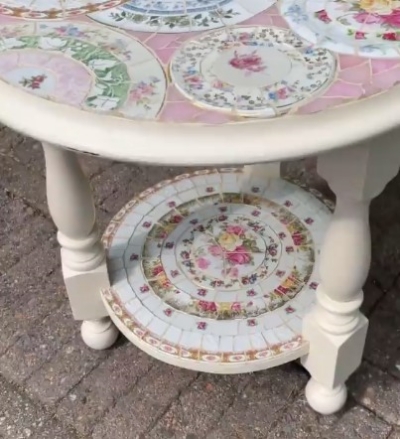 Mosaic China side table DIY