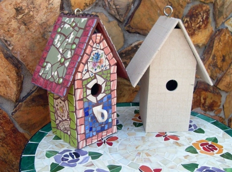 build-and-decorate-a-broken-china-mosaic-birdhouse