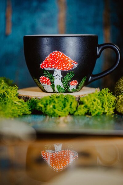 Hand-painted-Mushroom-Mug