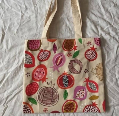 Painting Fruits for Supermarket Tote
