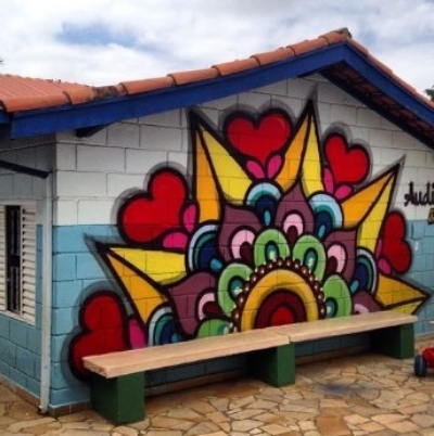 medallion mural