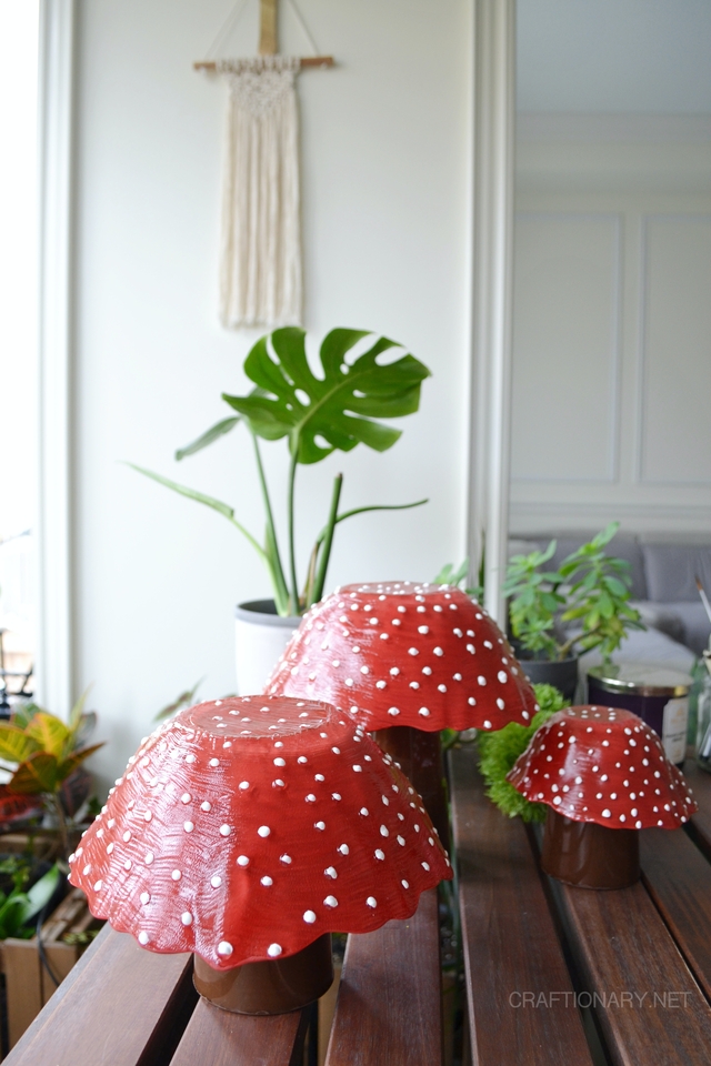 diy-glass-mushrooms-garden-decor
