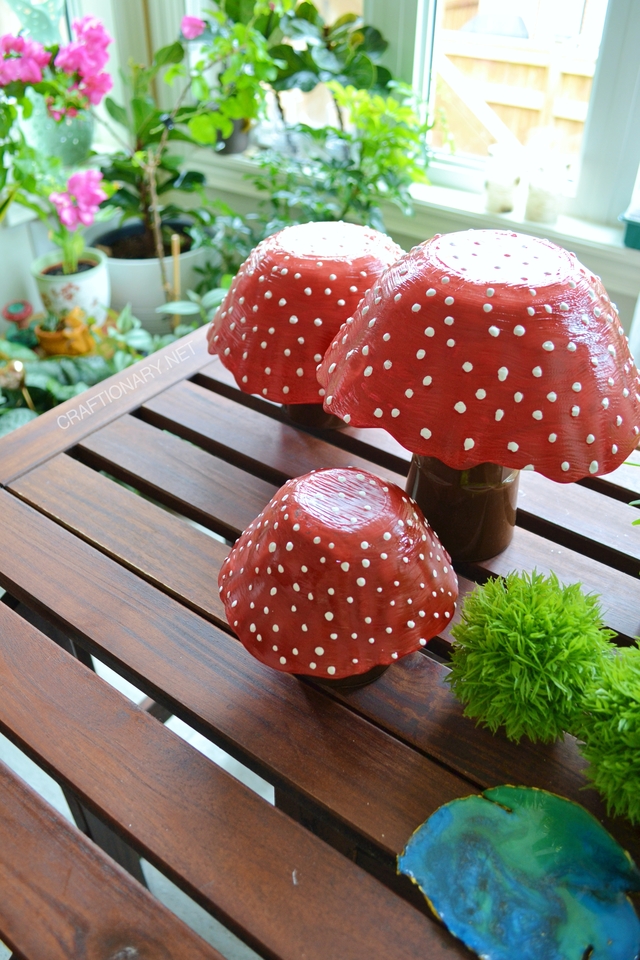 diy-glass-mushrooms