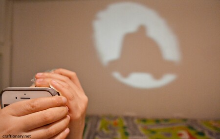 make-your-own-projector-shadow-show-kids