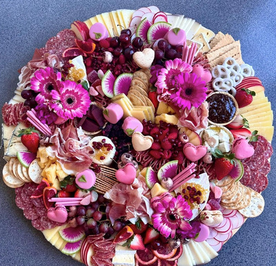 Barbie-Theme-charcuterie-Board