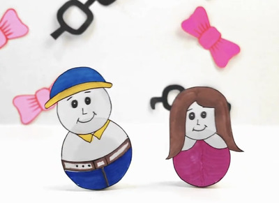 Crafty-Kids-Play-bottle-cap-crafts