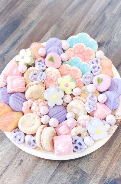 Delightful-Candies-Board