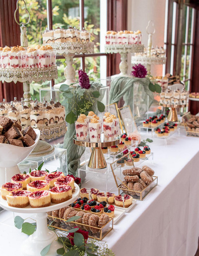 Formal-event-dessert-board-idea