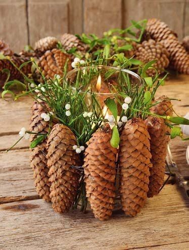 Candleholderwithpinecones