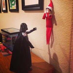Darth-Vader-meets-Elf