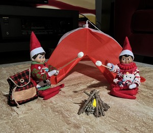 Elf-camping-in-a-tent