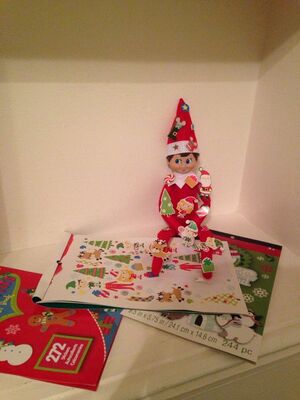 Quick-and-Easy-Found-the-Stickers-Elf-on-the-shelf-idea