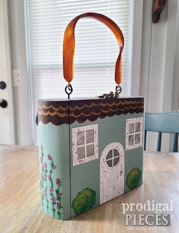 Repurpose-Box-Dollhouse