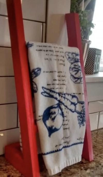Countertop-towel-display-ladder